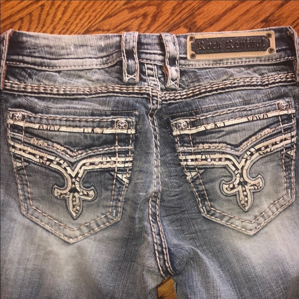 Rock revival boris straight mid rise jeans 26